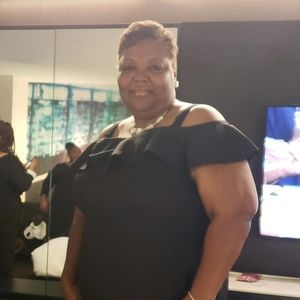 Meet your Posher, Deborah